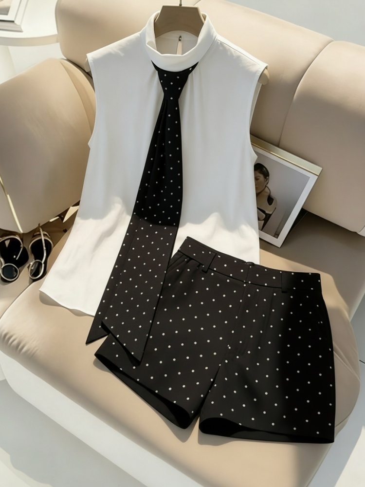 Sewing Vest - Completo Coordinato Old Money: Pantaloncini e