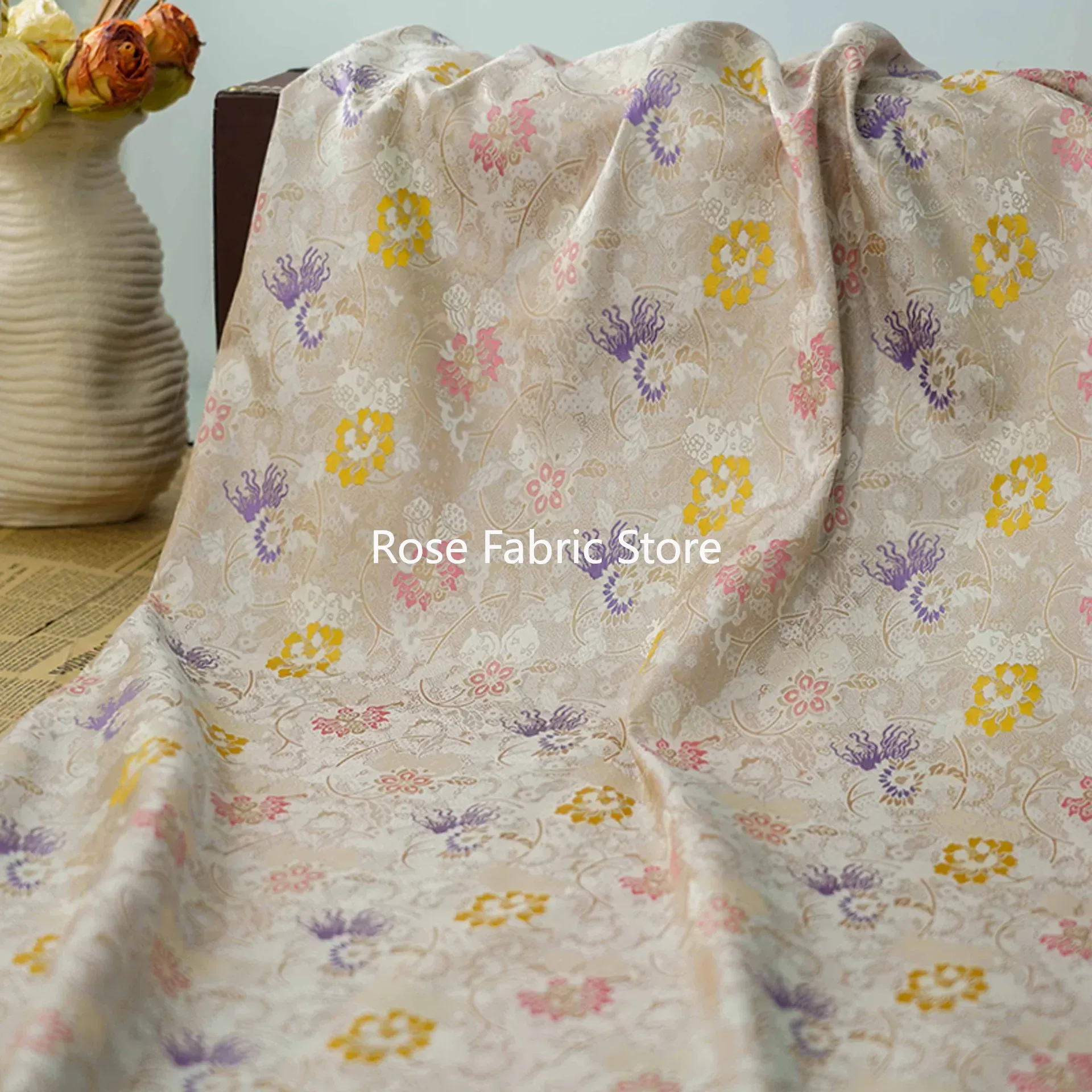 Tessuto jacquard tinto in filo - Sewing Vest recensione e prezzo