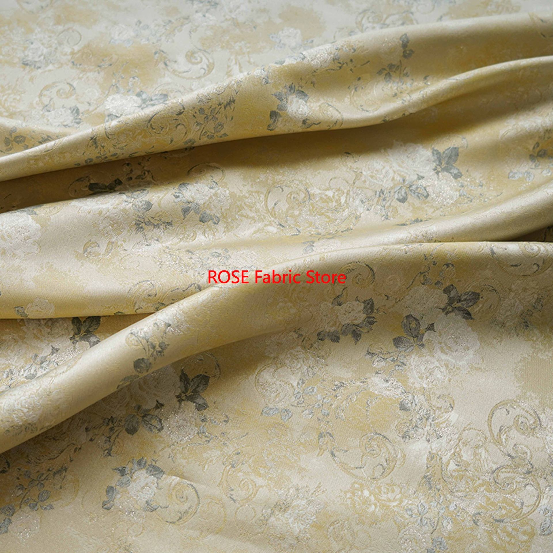 Tessuto jacquard rosa di seta  - Sewing Vest recensione e prezzo