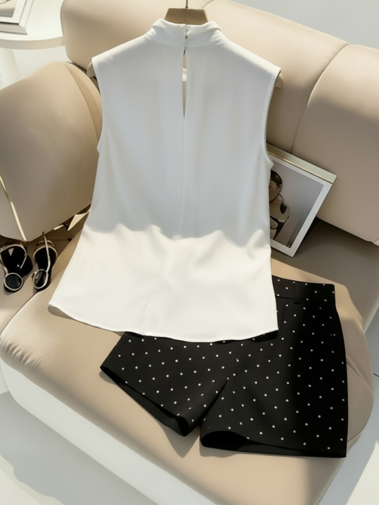 Completo Coordinato Old Money: - Sewing Vest recensione e prezzo
